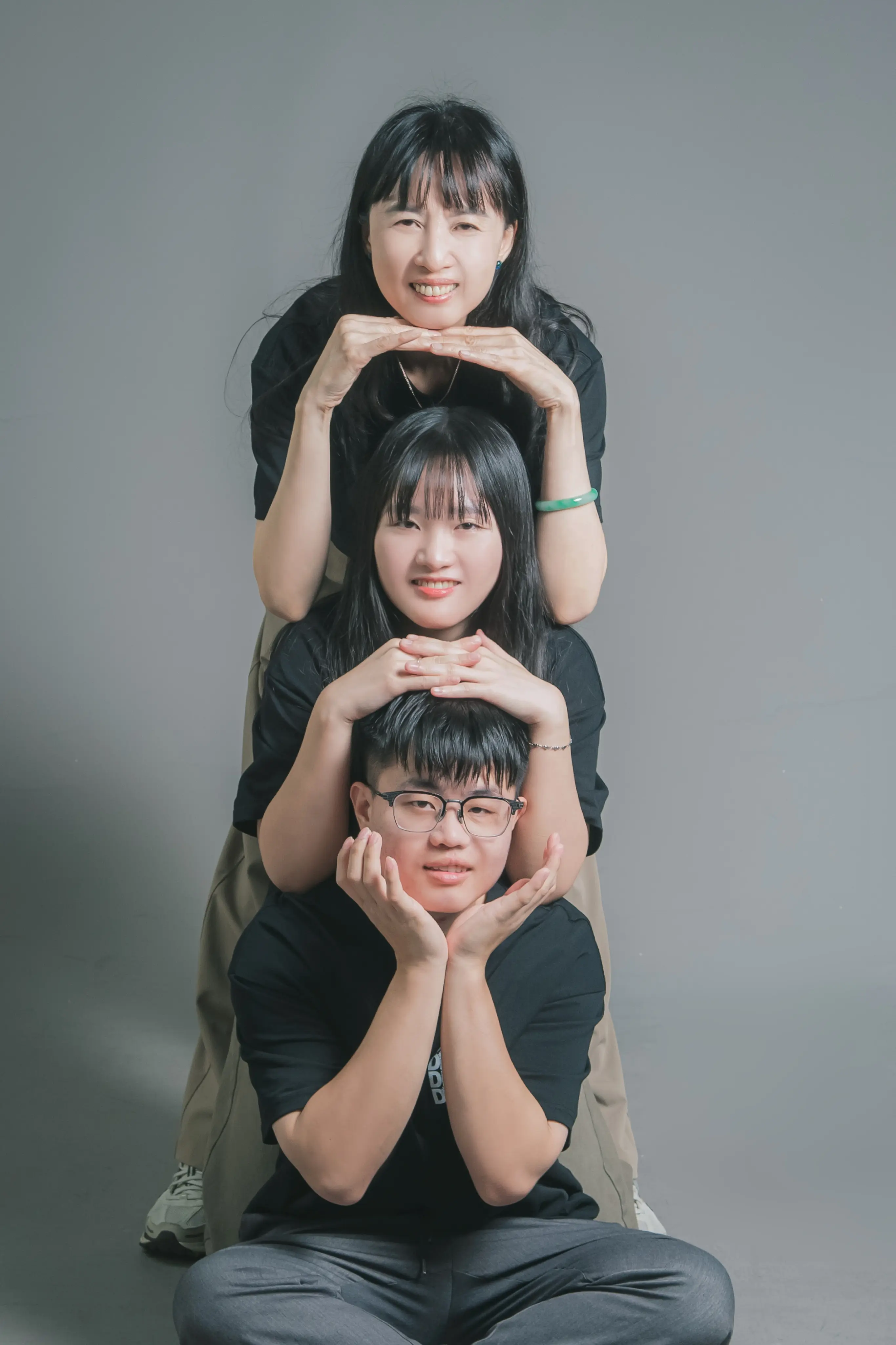  高雄自備便服全家福｜家庭團體合照